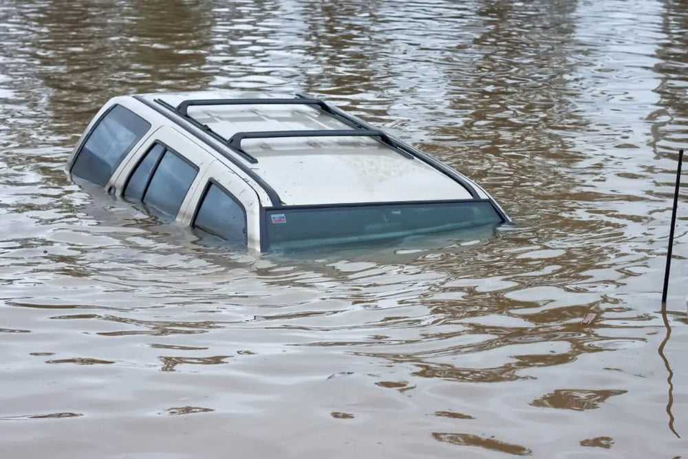How to Spot Flood-Damaged Vehicles: Complete Buyer's Guide