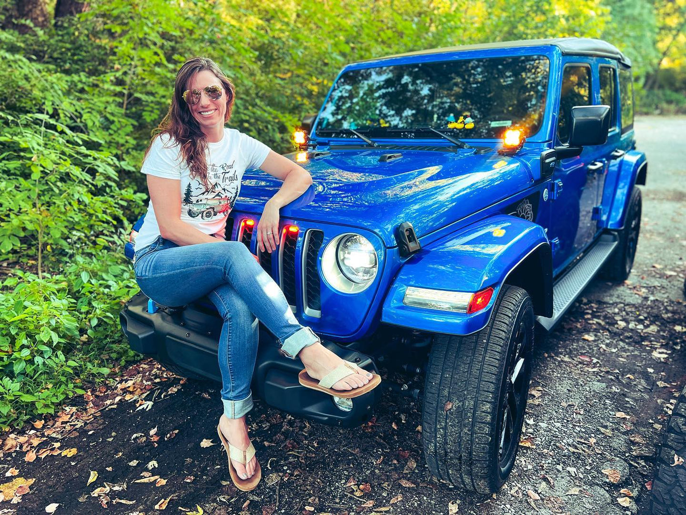 Women's White Overlanding Tee - Goats Trail Off-Road Apparel Company